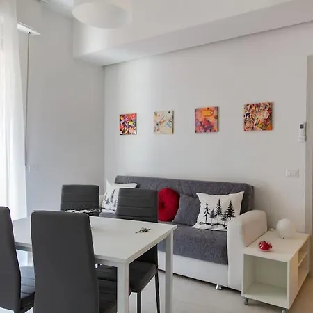 Modern Near Ponte Vecchio. 아파트 피렌체